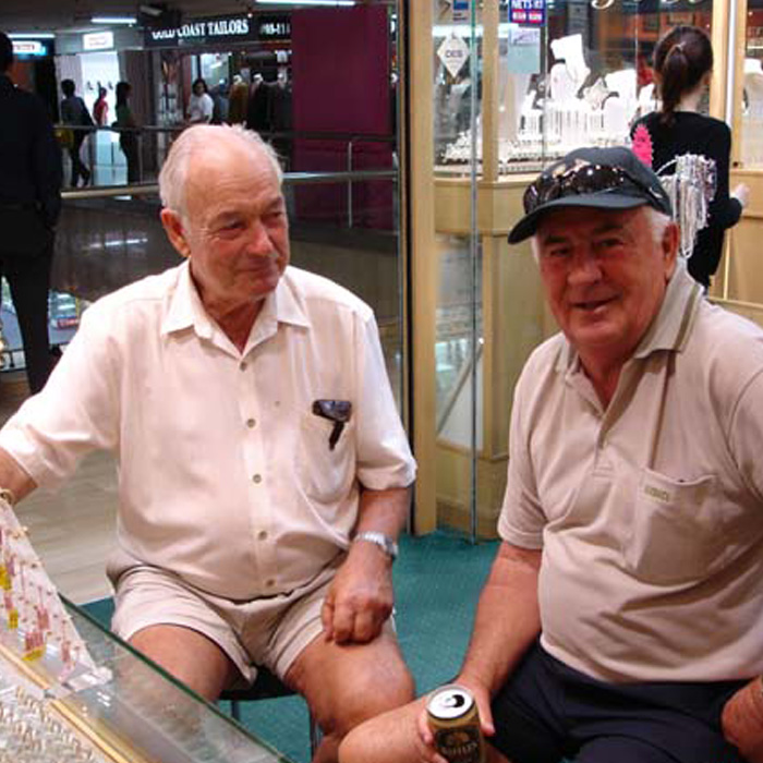 53eb0ef8cf6ba7c144ec4fd1_customers20.jpg