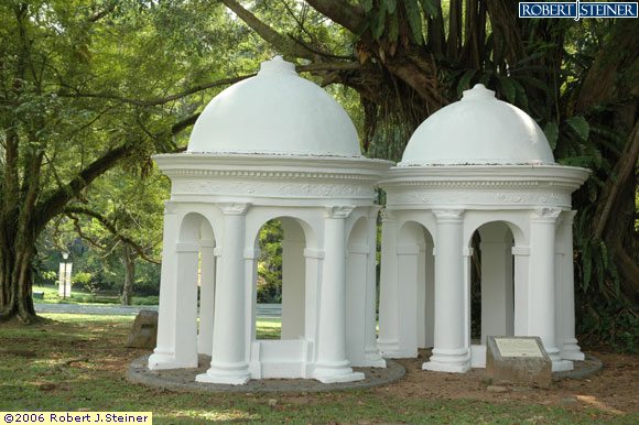 Fort Canning Hill Park, 2 Cupolas